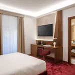 Via Veneto 5* 로마