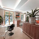 Via Veneto 5* 로마
