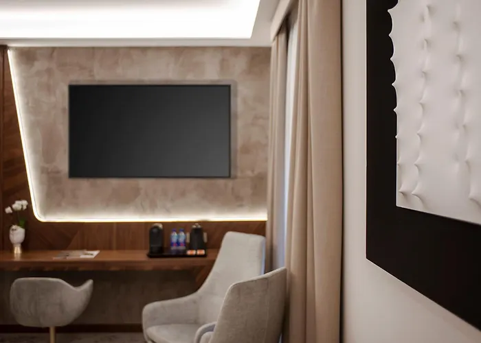 Via Veneto 5* 罗马