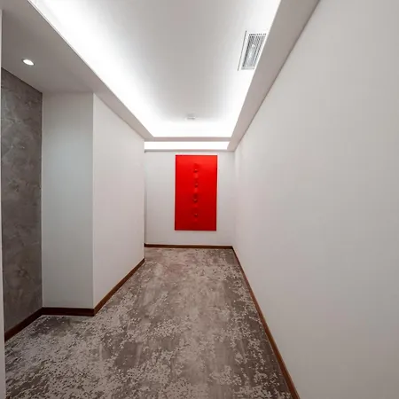 Via Veneto 5* 로마